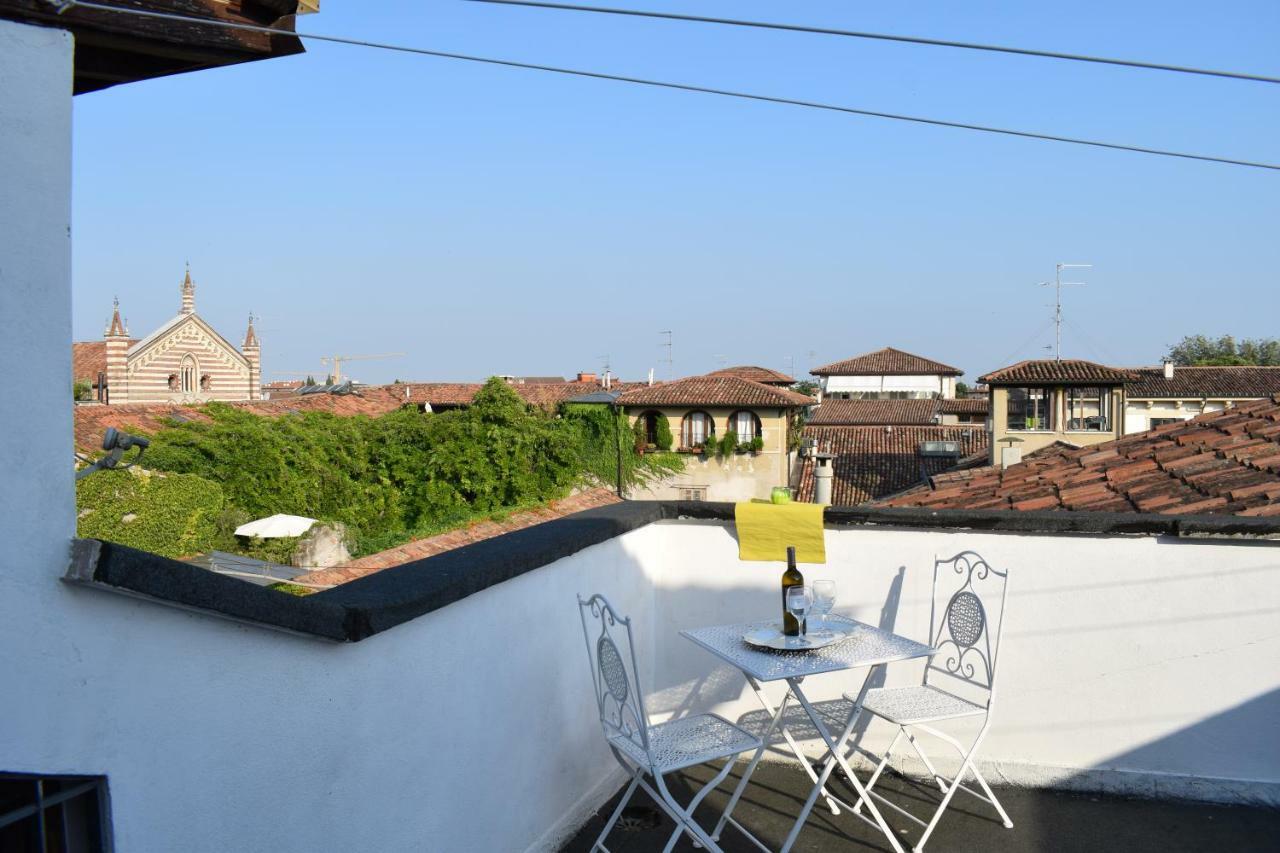 Appartamento La Soffitta Bohemien Verona Esterno foto